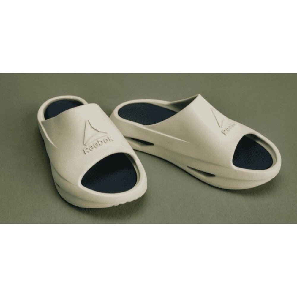 Reebok Lumin Slide Men's US 10 Off White Blue EVA Comfort Lightweight Sandal